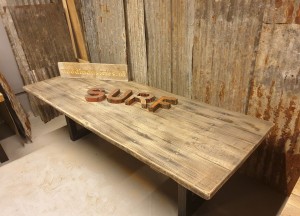 Eikenhouten gebinten barnwood tafel - Woodindustries