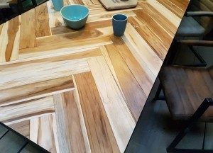 Visgraat tafel | Woondindustries - Woodindustries