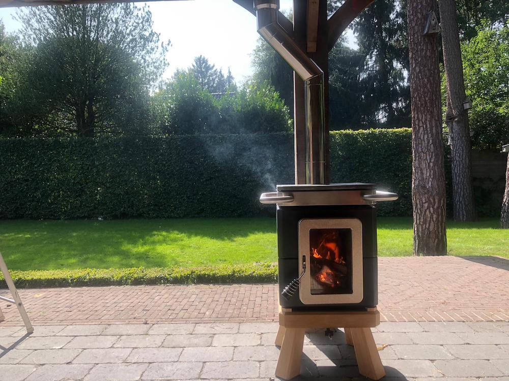 Decoratief Socialisme Eerder CookinStack voor veranda | Art of Fire - UW-haard.nl