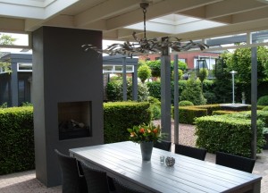 Perfecte maat voor inbouwhaard onder de veranda - HEAT