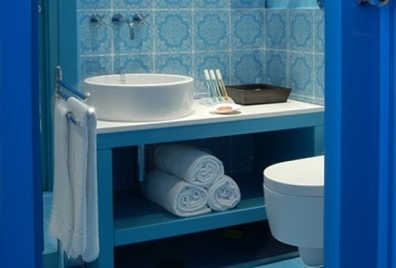 Toiletmeubels: stijlvolle opbergruimte met wastafel - Thebalux Badkamermeubelen