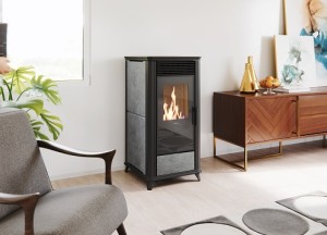 Nieuwe pelletkachel Torsby met speksteen - Kalfire Fireplaces