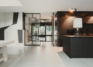 Binnenkijken: stalen deuren in luxe villa in Amsterdam Zuid - Blecks Stalen Deuren