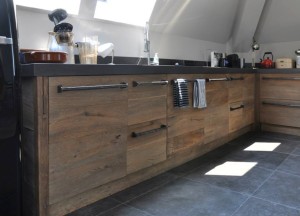 Nieuwe keuken van historisch hout van RestyleXL - RestyleXL