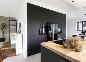 Modern zwarte keuken | RestyleXL - 