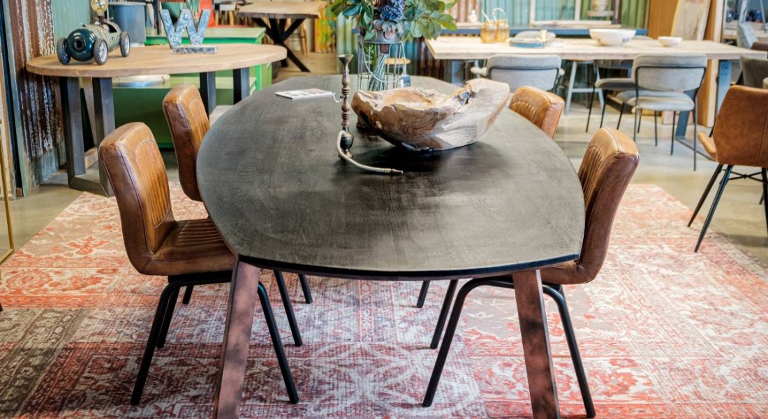 deens ovale tafel | Woodindustries - UW-woonmagazine.nl