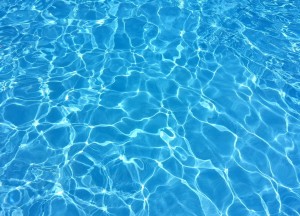 Een zwembad in de tuin: een gids voor de perfecte zomeroase