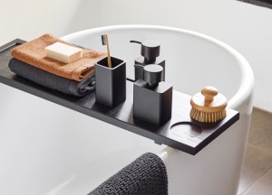 Houten badkamer accessoires | Bath & Living