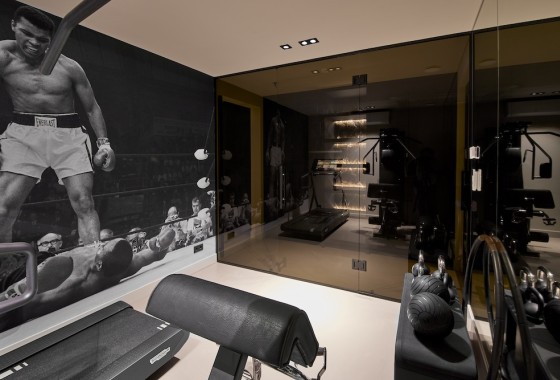 Word fit in je eigen luxe home gym - Stylish Glass