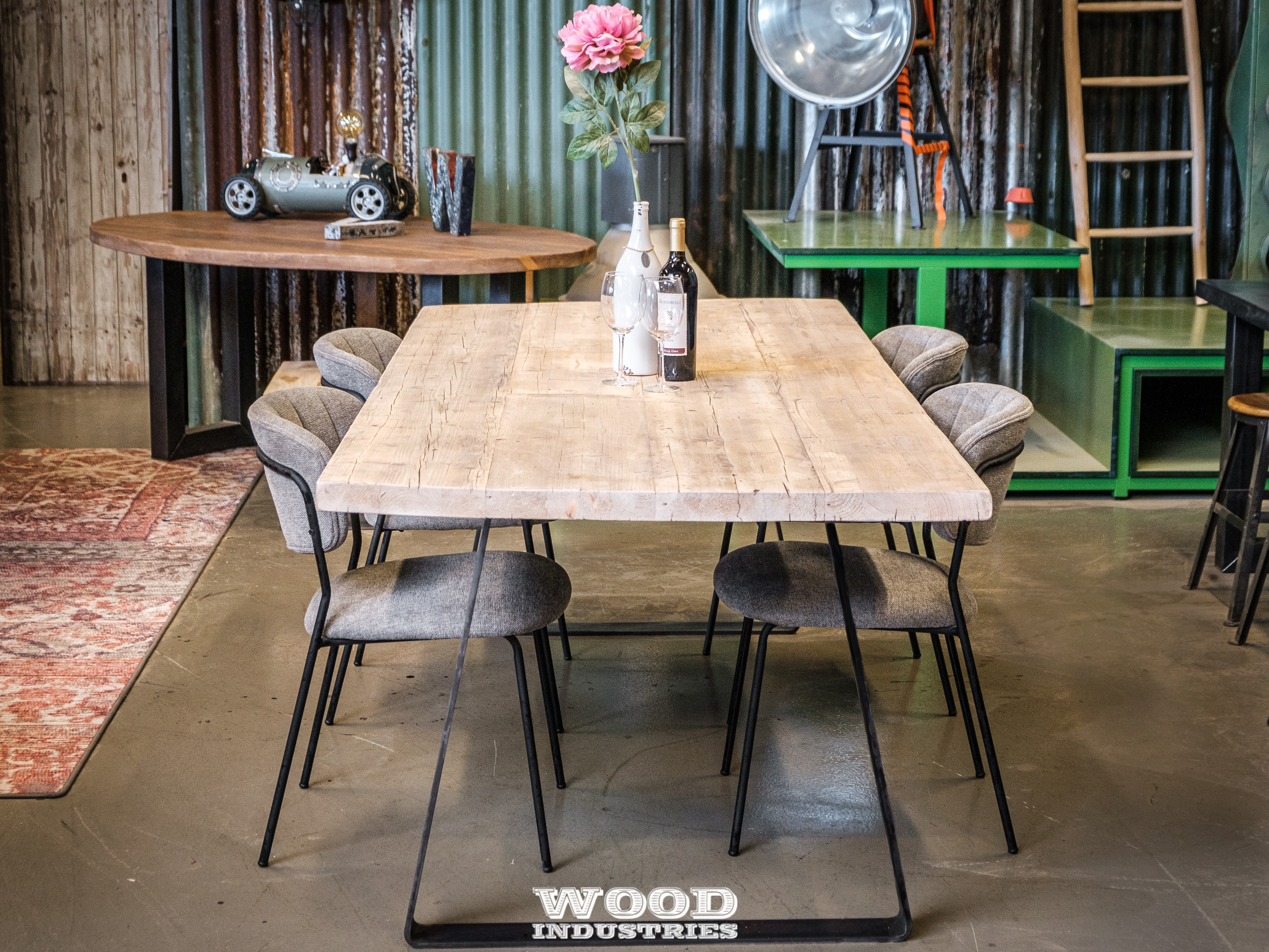 Houten tafels | Woodindustries