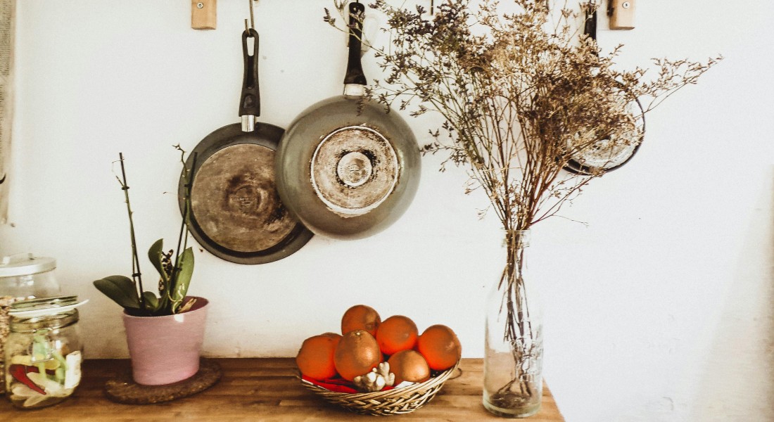 Een houten keuken voor milieubewuste chefs