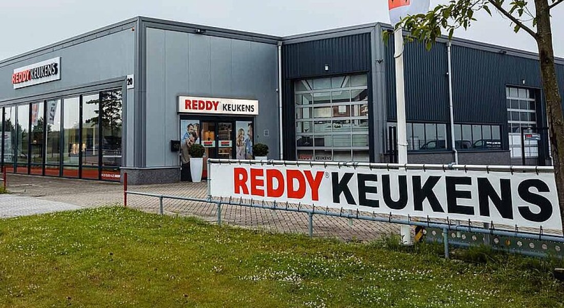 Compleet wooncomfort: Keukens en vloeren bij Reddy Keukens heteren