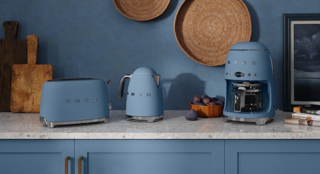 Storm Blue: de nieuwe Smeg apparaten in je keuken