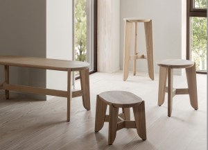 Robuuste eikenhouten krukjes serie - Bath & Living