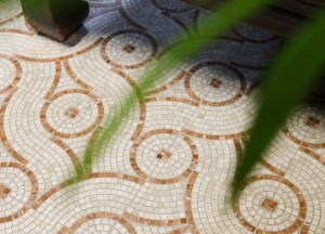 Mosaic Circle Bottocino | Designtegels.nl - Designtegels.nl