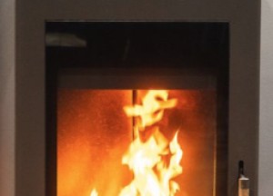 Een RIKA houtkachel met een opvallend lage uitstoot