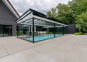 Luxe Poolhouse | Metalura
